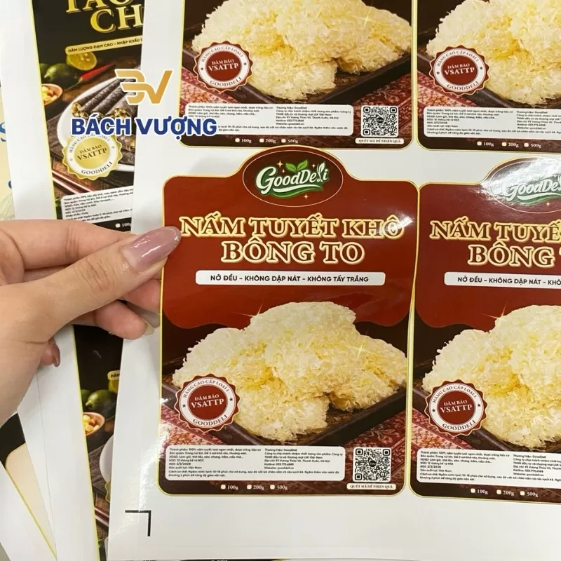 Decal giấy in th&ocirc;ng tin sản phẩm nấm tuyết kh&ocirc; 