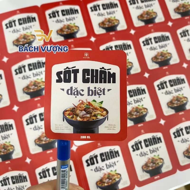 Decal in tem sản phẩm sốt chấm 