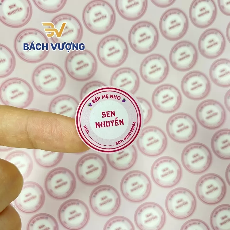 Decal giấy in tem nh&atilde;n d&aacute;n b&aacute;nh trung thu đẹp 