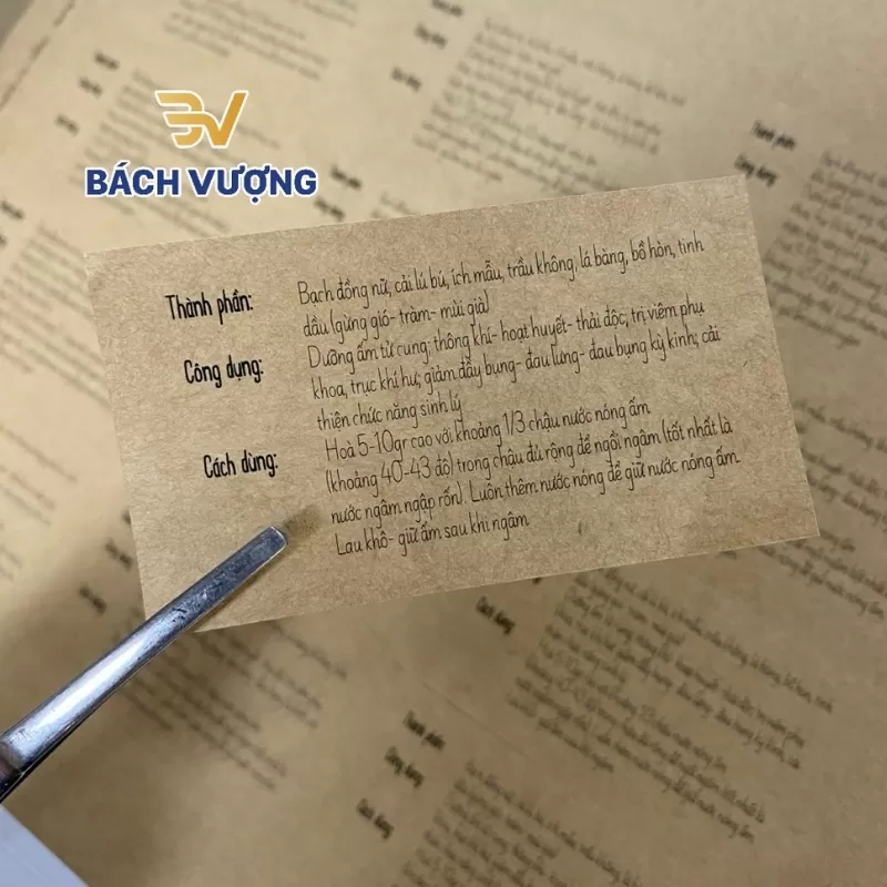 Tem nh&atilde;n decal giấy kraft in th&ocirc;ng tin hướng dẫn 
