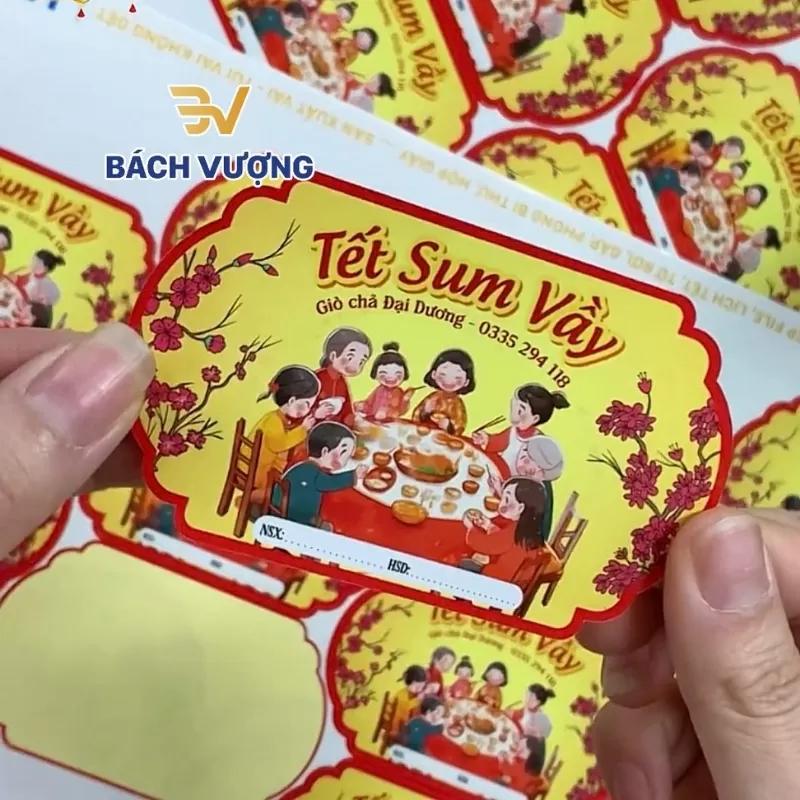 Tem nh&atilde;n gi&ograve; chả Tết