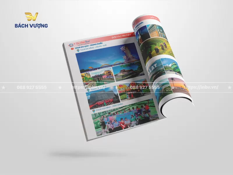 Thiết kế mẫu catalogue du lịch giới thiệu c&aacute;c tour lữ h&agrave;nh nội địa với nhiều h&igrave;nh ảnh phong cảnh, điểm đến thực tế sắc n&eacute;t kết hợp h&igrave;nh ảnh đo&agrave;n kh&aacute;ch mang lại cảm gi&aacute;c ch&acirc;n thực