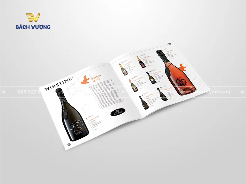 mẫu catalogue rượu khổ vu&ocirc;ng hiển thị danh mục 7 chai vang &Yacute; c&ugrave;ng mức gi&aacute;, th&ocirc;ng số chi tiết & bản đồ v&ugrave;ng trồng nho trực quan