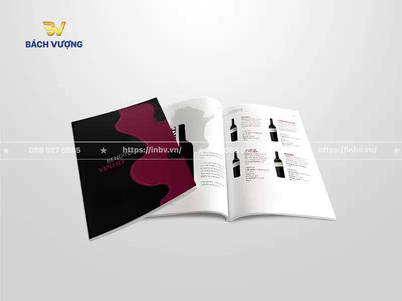mẫu catalogue rượu thiết kế b&igrave;a lượn s&oacute;ng nghệ thuật v&agrave; trang danh mục thanh lịch trưng b&agrave;y c&aacute;c chai rượu vang cao cấp k&egrave;m th&ocirc;ng tin m&ocirc; tả chi tiết