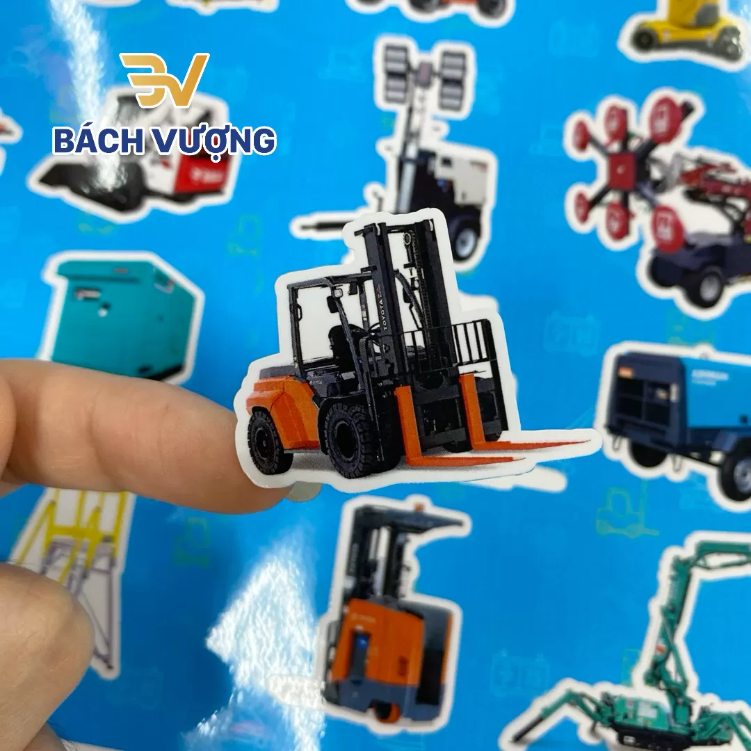 H&igrave;nh ảnh sticker thực tế thực hiện bởi B&aacute;ch Vượng