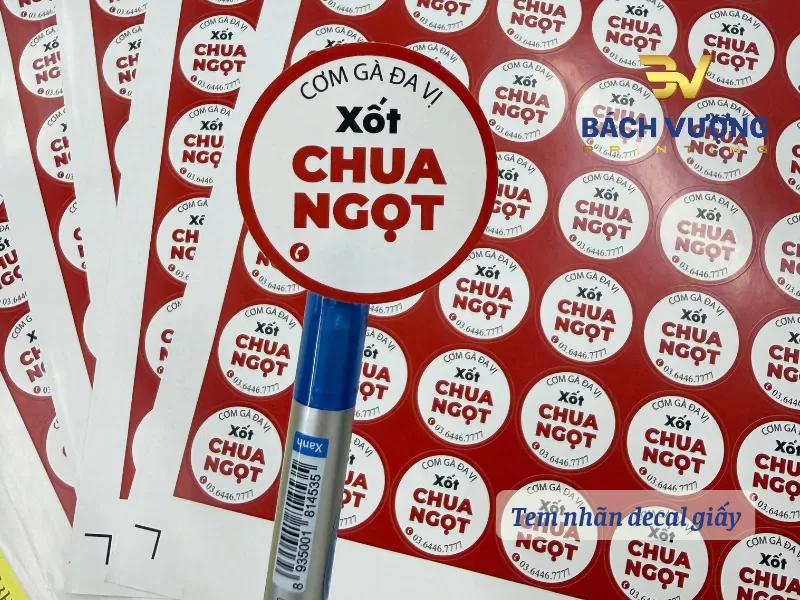 In tem nh&atilde;n decal giấy tr&ograve;n bế khu&ocirc;n sẵn