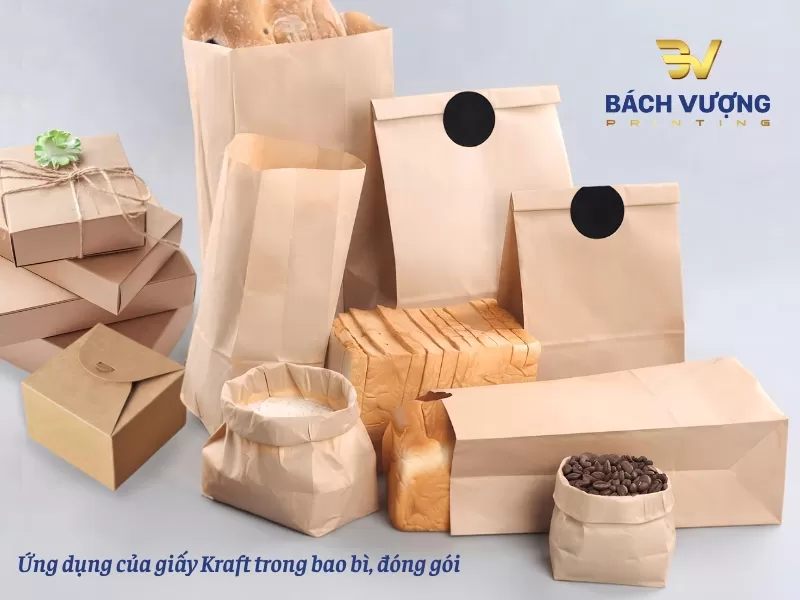 Giấy Kraft được ứng dụng rộng r&atilde;i trong ng&agrave;nh đ&oacute;ng g&oacute;i bao b&igrave; nhờ độ bền k&eacute;o tốt, khả năng chống thấm nhẹ v&agrave; đặc biệt an to&agrave;n cho sức khỏe