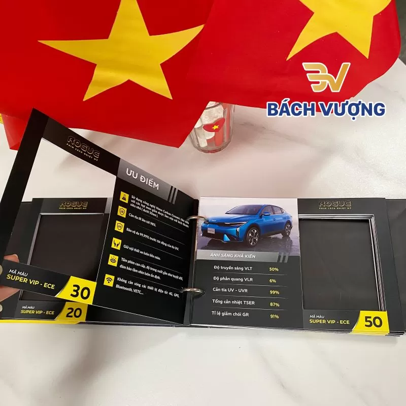 Mẫu in catalogue cho showroom xe hơi